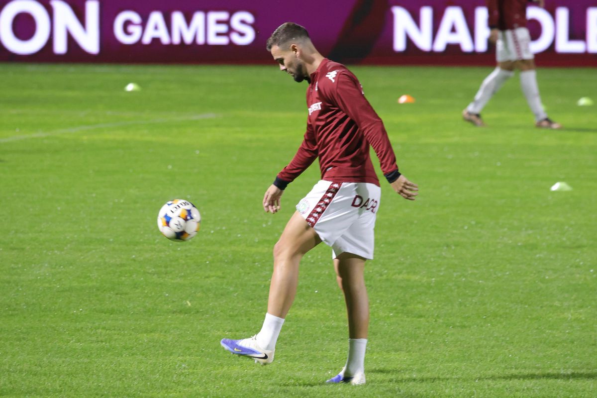 Rapid se impune greu cu Metaloglobus, iar giuleștenii se apropie la un singur punct de Universitatea Craiova