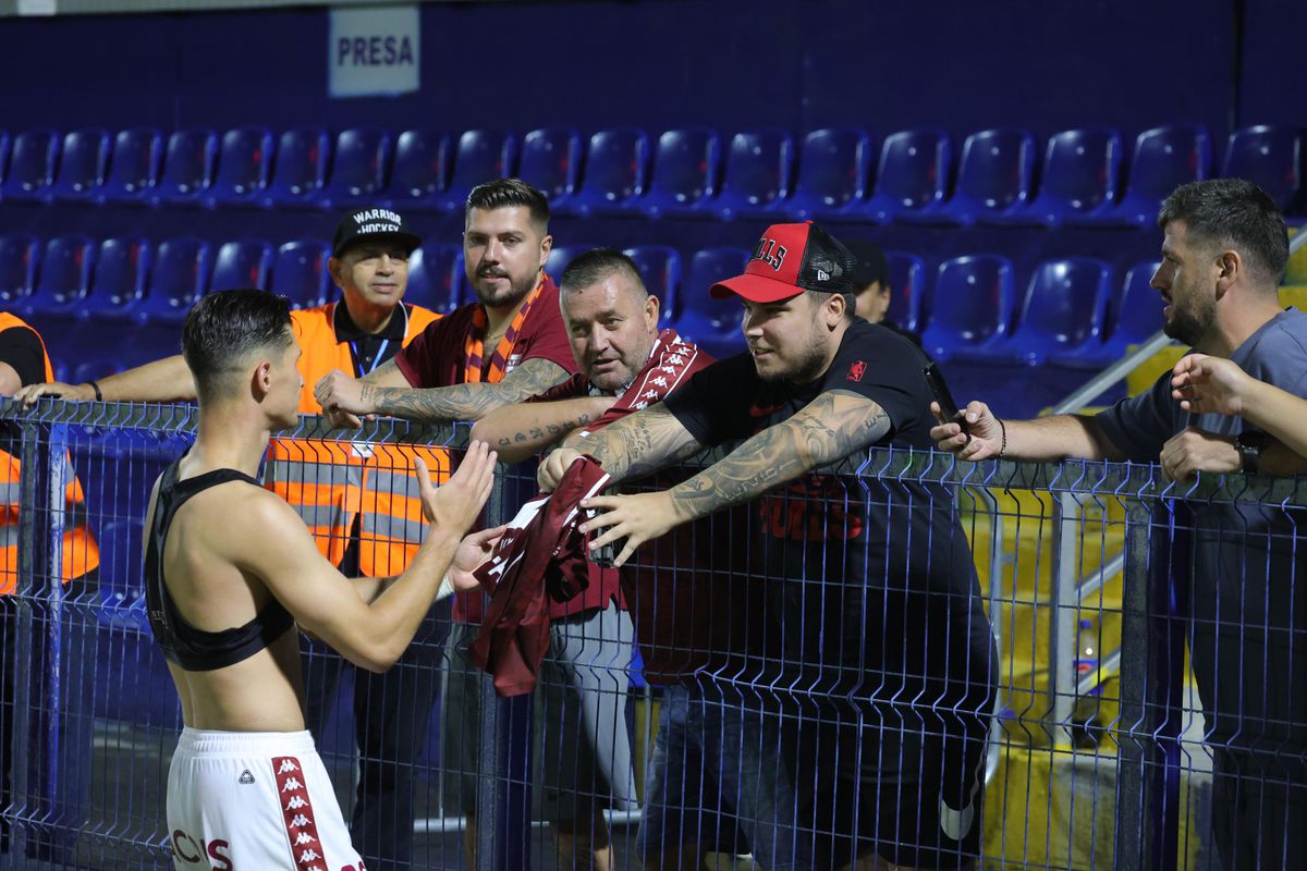 Prezență surpriză la Clinceni: omul care a plecat cu scandal din Giulești s-a îmbrățișat cu Alex Dobre!