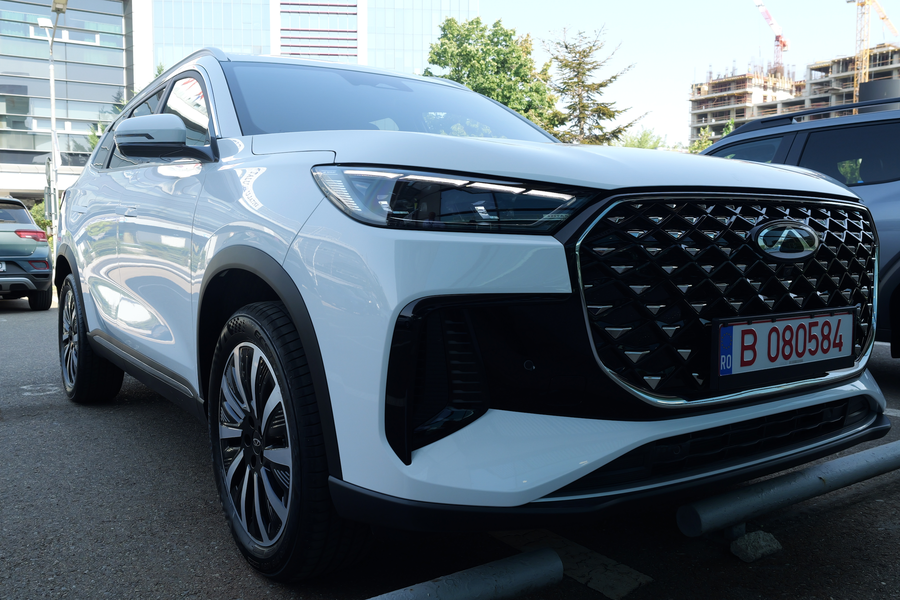 L-am încercat și nu o să crezi ce poate face Chery Tiggo 8 pe șosea! Putere, tehnologie și confort într-un singur SUV