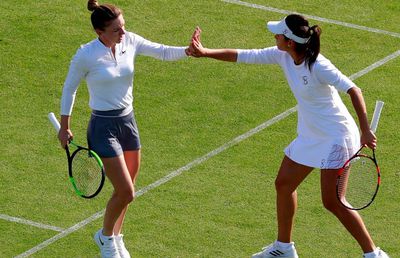 WTA WUHAN // Simona Halep, prima victorie la Wuhan! A câștigat alături de Raluca Olaru în turul I