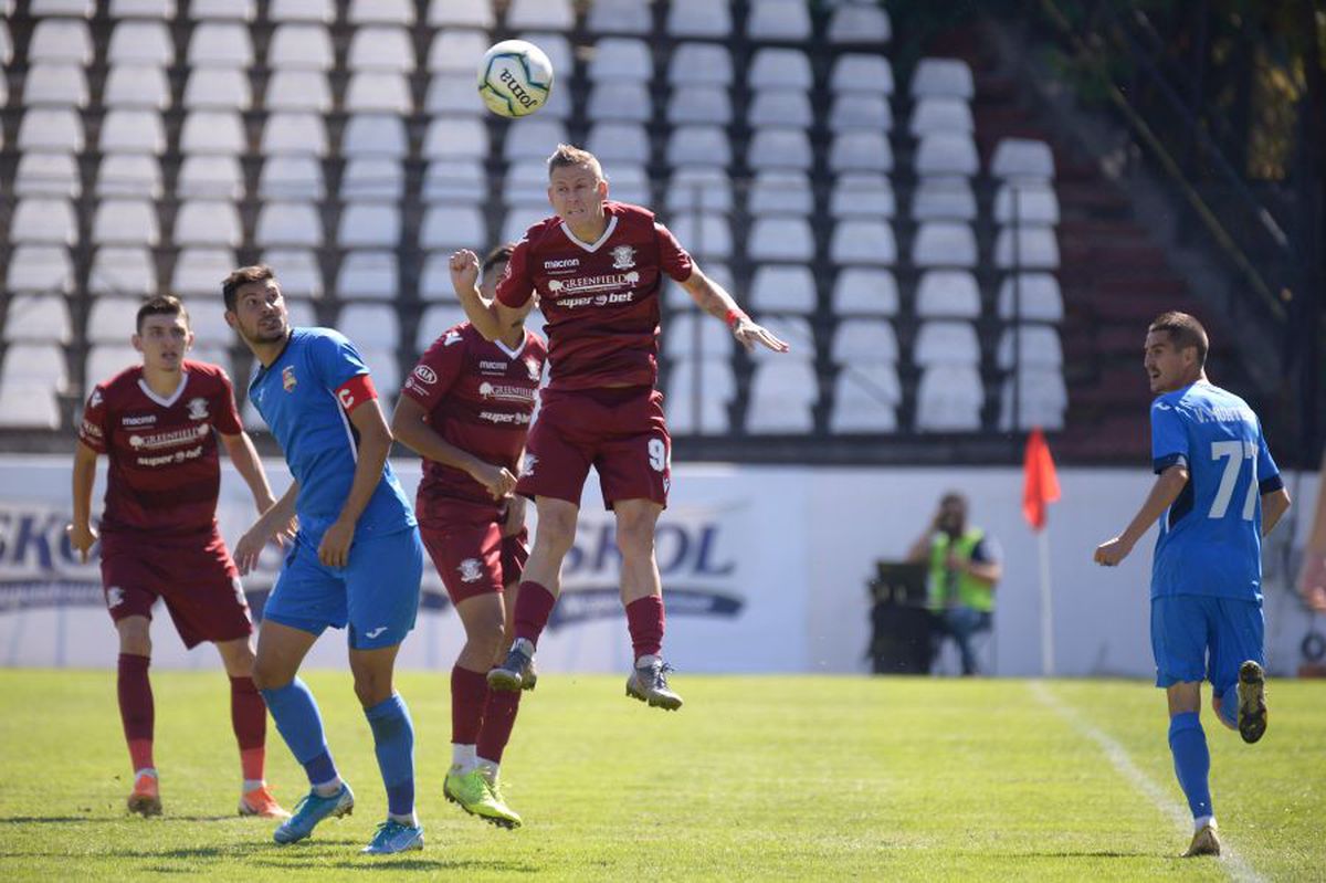 VIDEO + FOTO » Farul - Ripensia 1-0, în ultimul meci al etapei » Clasamentul + rezultatele