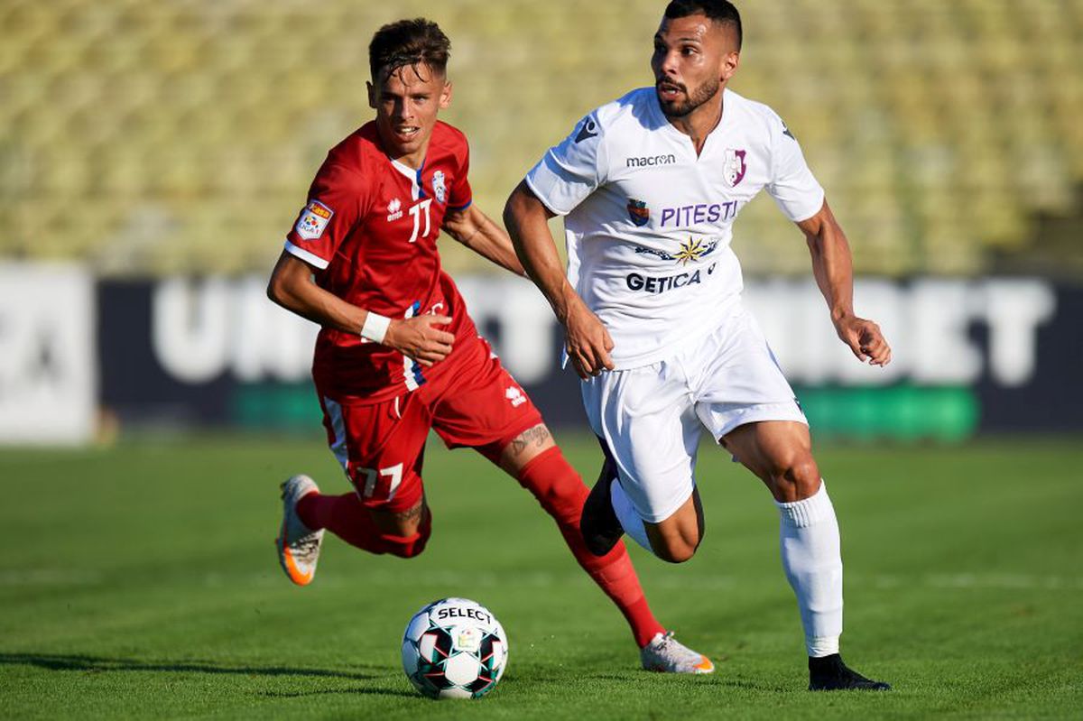 Decizie drastică în Liga 1! Salariile jucătorilor au fost blocate: „Să nu mai aud! Nu mai vorbim de bani”