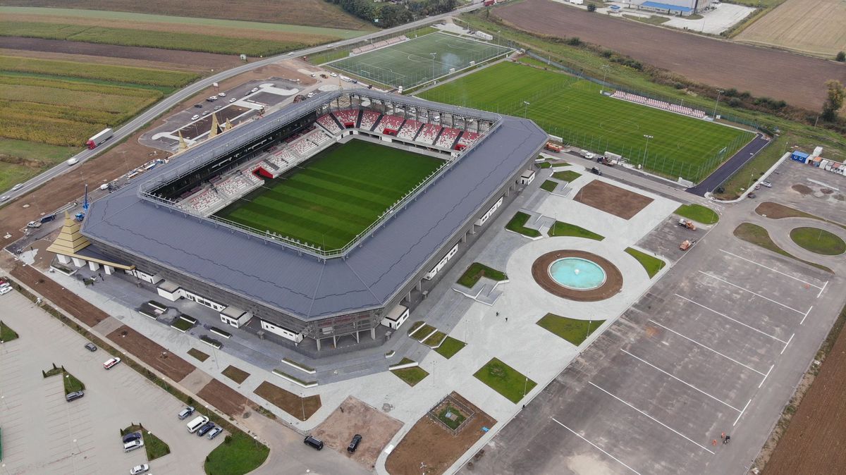 15 imagini spectaculoase cu noul stadion din Liga 1 » Când va fi inaugurat: data și adversarul