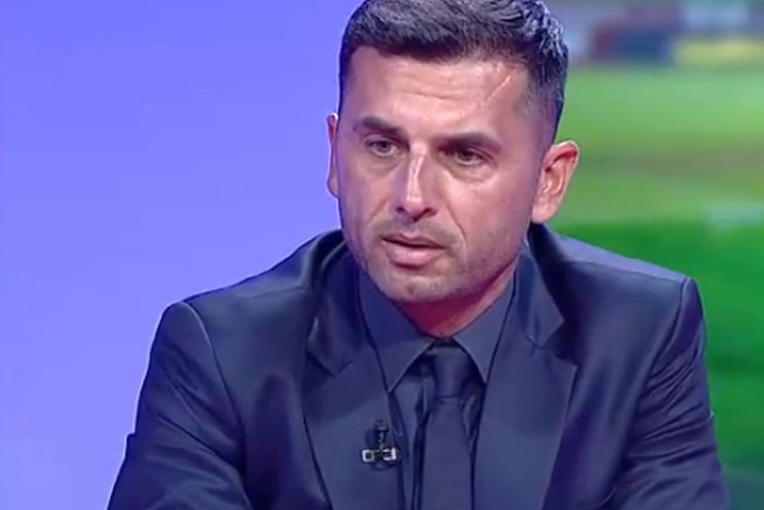 Nicolae Dică, antrenorul FCSB, dezvăluie că Octavian Popescu (19 ani) i-a cerut să nu mai evolueze în spatele atacantului, ci extremă stânga, postul pe care s-a remarcat sezonul trecut.