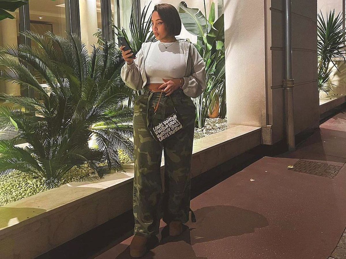 Soția lui Dawa a făcut show, după ce fotbalistul a fost abuzat rasial: „Mai bine verificați-vă iubitele. Fetelor din România le place «negrul» meu” + S-a legat de cazul Colțescu