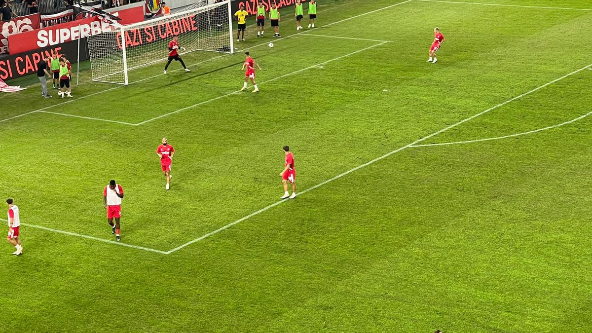 Ovidiu Burcă l-a caracterizat într-un cuvânt pe „centralul” Szabolcs Kovacs: „Cei de la Farul au o voce grea!”