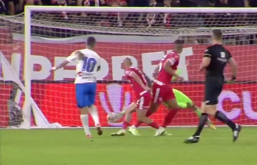 Farul, echipa cu Vînă pe orezăria de pe „Arcul de Triumf” » Încă un eșec la ZERO pentru Dinamo! Clasamentul ACUM