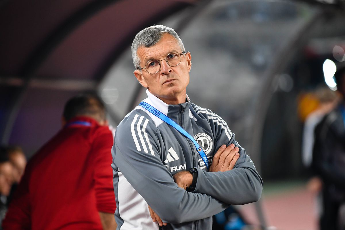 U Cluj - Universitatea Craiova 1-1 » Gâlcă l-a neutralizat pe Sabău cu o remiză, dar ardelenii păstrează fotoliul din frunte