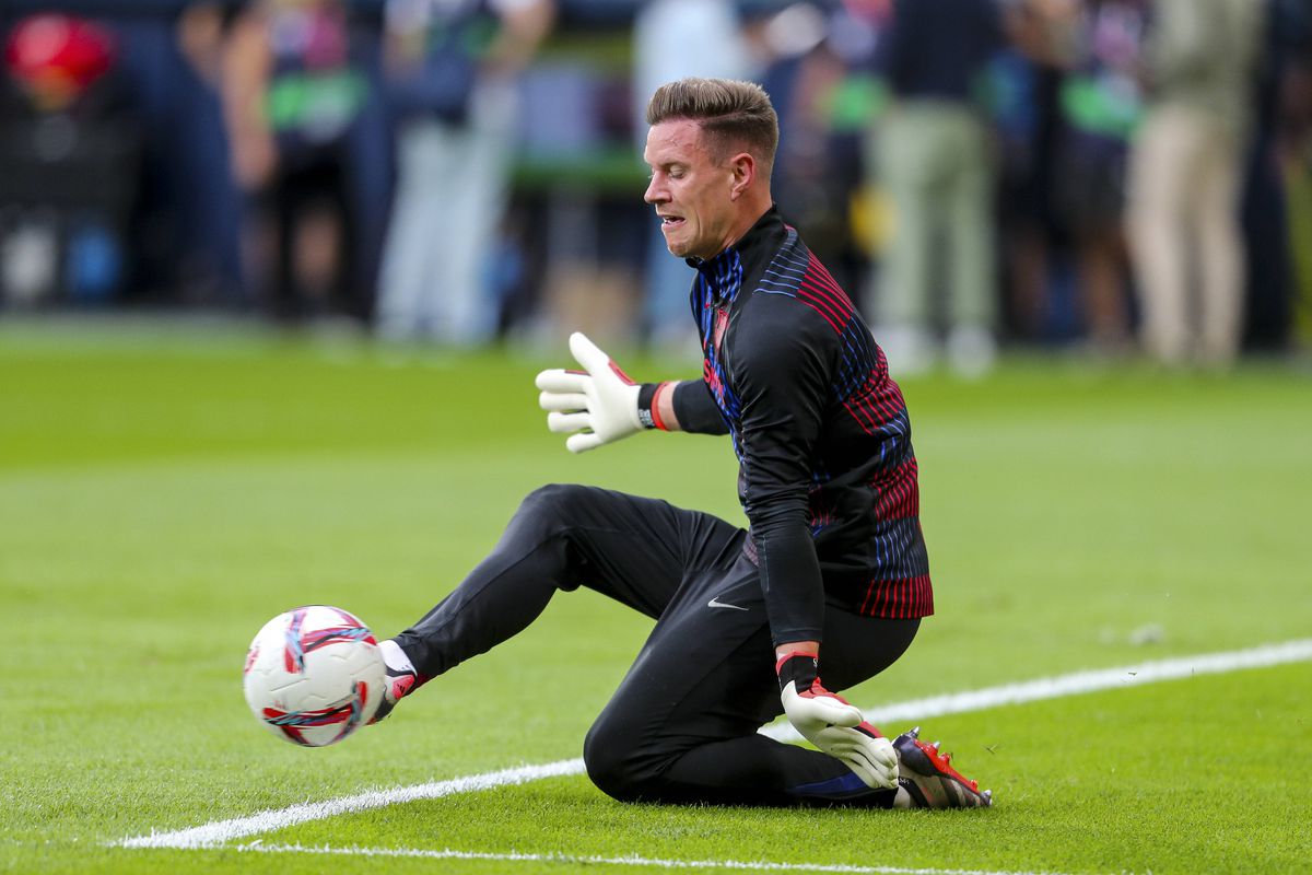 Marc-Andre ter Stegen s-a accidentat și a părăsit terenul pe targă