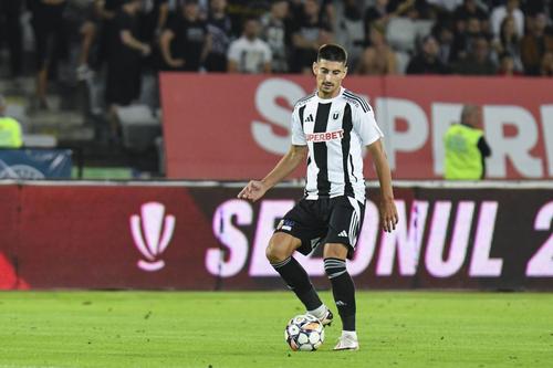 Iulian Cristea, fundașul celor de la U Cluj / foto: Imago Images