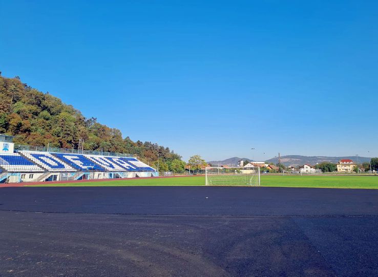 Pista de atletism din Deva e în lucru de patru ani! / FOTO: Gazeta Sporturilor