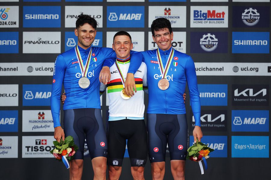 Remco Evenepoel, dublu campion olimpic, și-a apărat titlul mondial la contratimp și vrea să repete isprava de la Paris