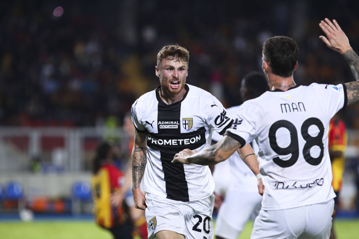 Dennis Man, ales cel mai bun al Parmei la 2-2 cu Lecce