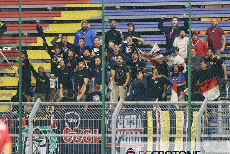 Scandal în Italia: fostul club al lui Nedelcearu, Drăguș și Cojocaru în ghearele Mafiei! » Legături cu clanul 'Ndrangheta: „Intimidări și presiuni”