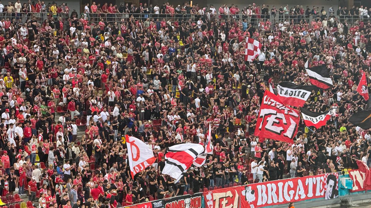 Bannere Dinamo - Farul