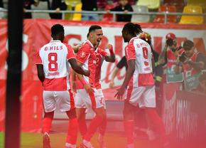 Antrenorul din Superligă o vede pe Dinamo campioană, dar cu o singură condiție: „N-au multe opțiuni”