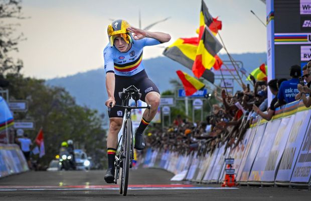 De neoprit! Remco Evenepoel, campion mondial la contratimp pentru a 3-a oară la rând: „Îmi doresc să mă bucur de acest succes”