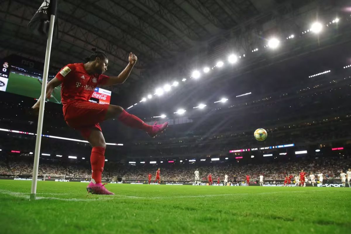 Un loc de parcare la Cupa Mondială 2026, mai SCUMP decât un bilet de meci la CM 2022