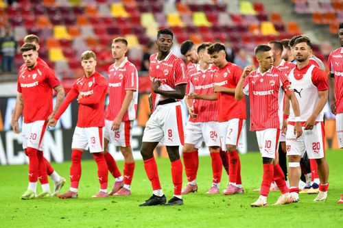 Dinamoviștii, la finalul partidei cu Farul, 22.09.2025 // foto: Cristi Preda (GSP)