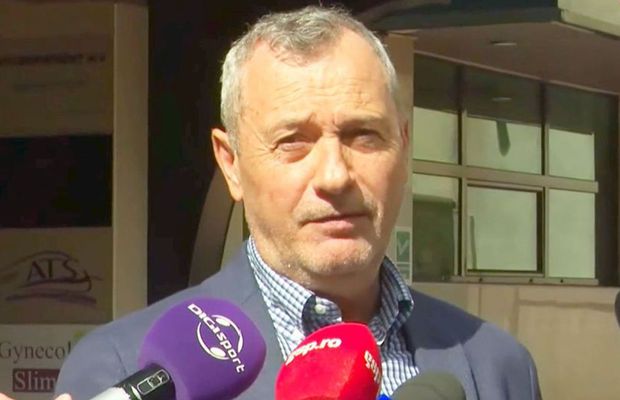 Mircea Rednic anunță transferuri noi înainte de meciul cu Rapid: „Astăzi au mai făcut vizita medicală doi jucători”