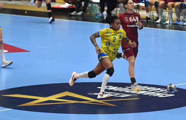 Alexandra Lacrabère a plecat de la Rapid! Motivul din spatele rupturii dintre franțuzoaică și clubul din Giulești