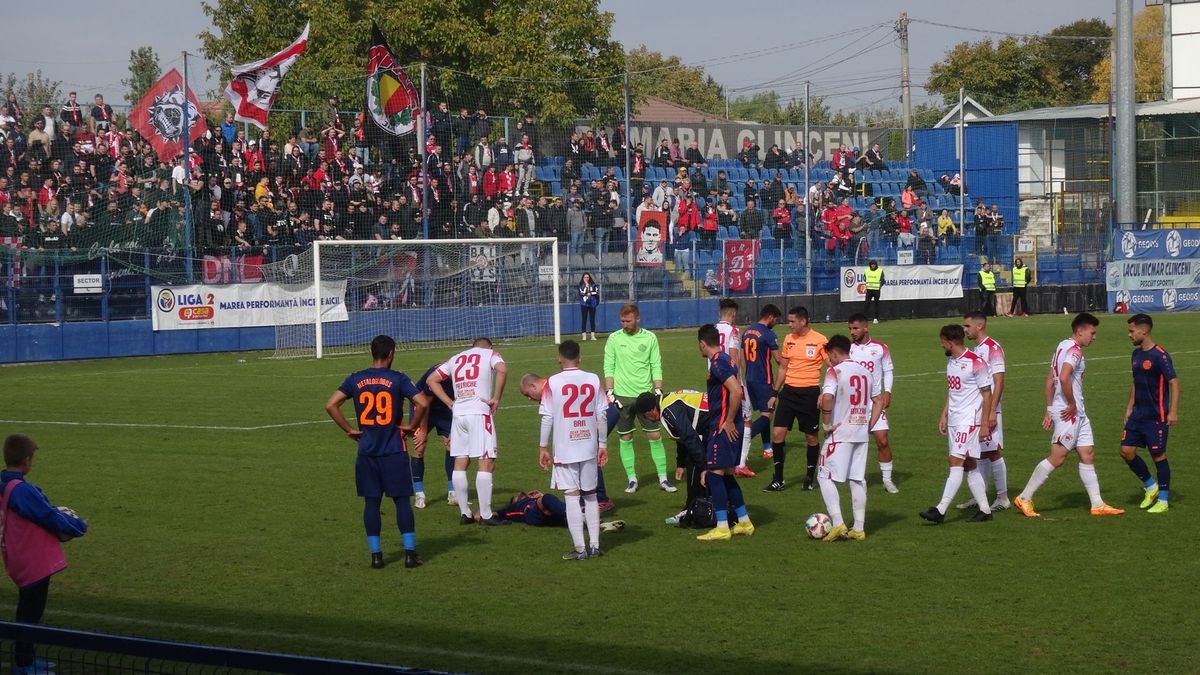 FOTO Metalogobus - Dinamo, 3 detalii, accidentări, sânge, ambulanța pe teren 22.11.2022