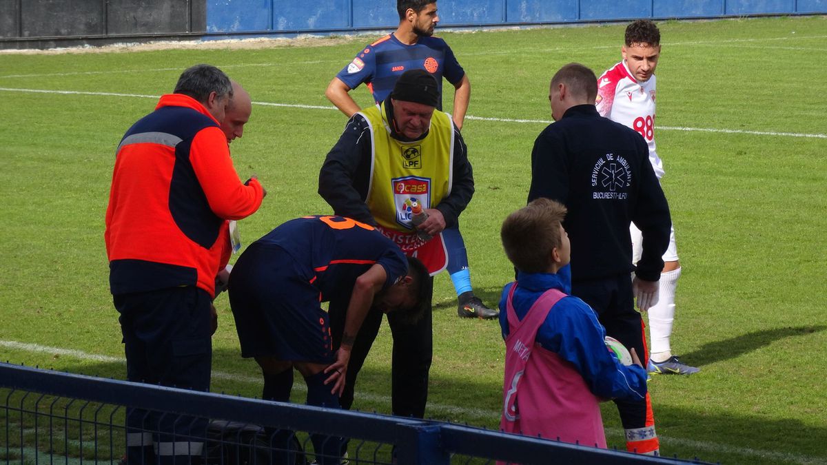 FOTO Metalogobus - Dinamo, 3 detalii, accidentări, sânge, ambulanța pe teren 22.11.2022