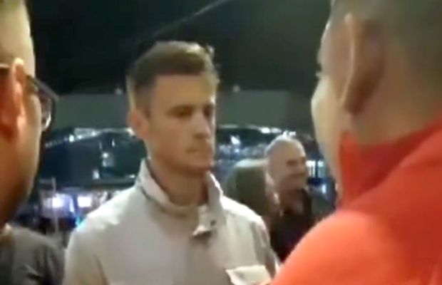 Urmează demiterea lui Burcă? Cum s-au apărat Voicu & Nicolescu când au fost înfruntați de fanii lui Dinamo: „Cine aduce jucători? Antrenorul, da?”