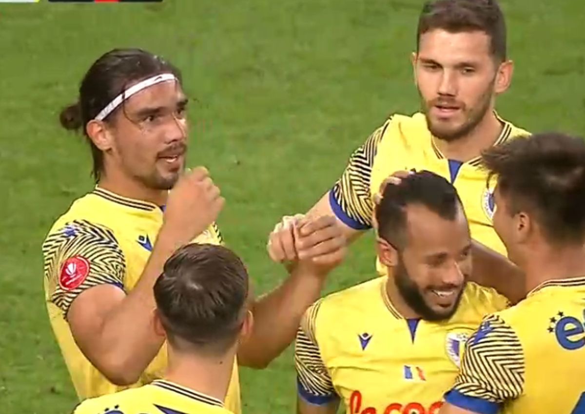 A marcat în primul meci după ZECE luni și a izbucnit în plâns!