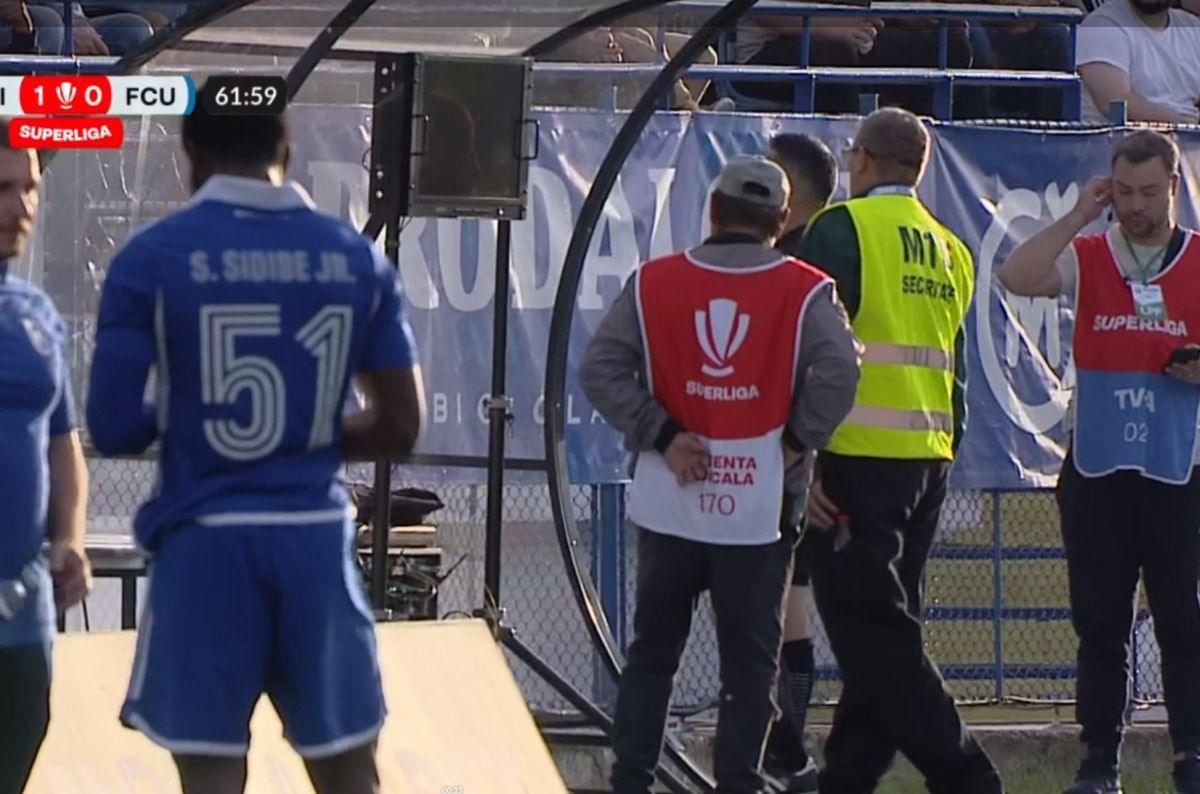 Ce s-a întâmplat în faza care l-a făcut pe Adrian Mititelu să „erupă”: „Cum se spune, a fost o șmecherie fotbalistică”