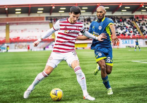 Mihai Popescu, în tricoul lui St Mirren