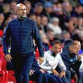 Peter Bosz, antrenorul lui PSV, l-a lăudat pe Dennis Man, după ce internaționalul român a marcat de două ori în victoria cu Napoli din Champions League, scor 6-2/ FOTO: Imago Images