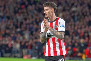 Olandezii s-au pus de acord » Nota primită de Dennis Man, după „dubla” în poarta lui Napoli