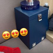 Dennis Man a primit trofeul de cel mai bun jucător al meciului PSV - Napoli 6-2