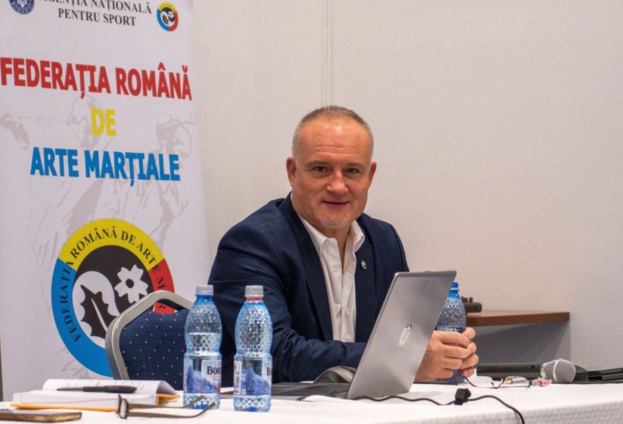 Petre Bulmaga, secretarul general al Federației Române de Arte Marțiale/ foto Facebook @Petre Bulmaga „Am pierdut tot!” » Mărturia tulburătoare a federalului prins acasă de explozia din Rahova: „Ca atunci când îți iei un KO în cap. Suntem pe drumuri”