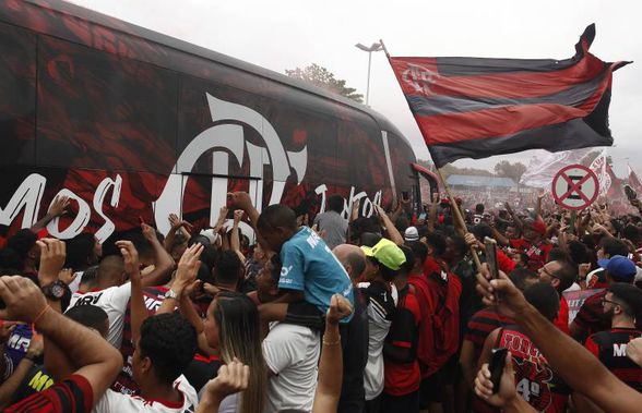 COPA LIBERTADORES // Flamengo - River Plate » După 38 de ani? Mii de fani la aeroport + Sistem antidronă la antrenament