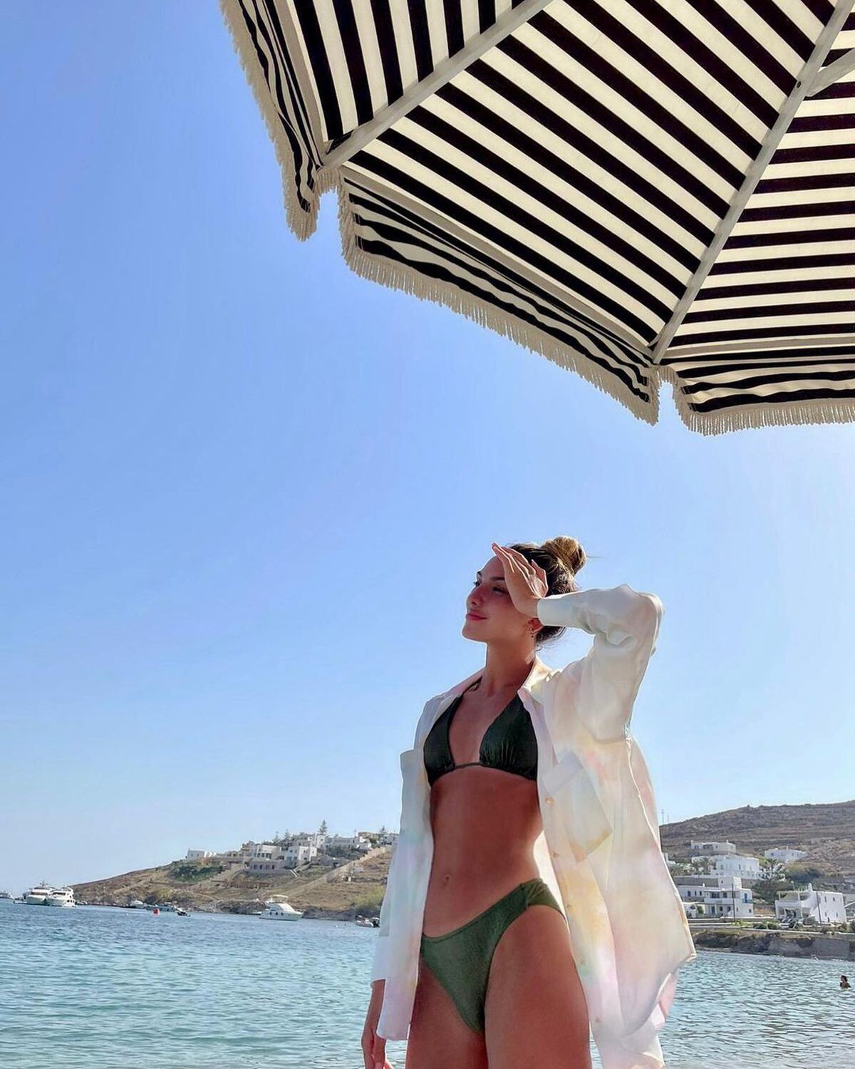 Iubita jucătorului de la Milan afectat și de gafa lui Tătărușanu: „Mi-e rușine de acești frustrați”