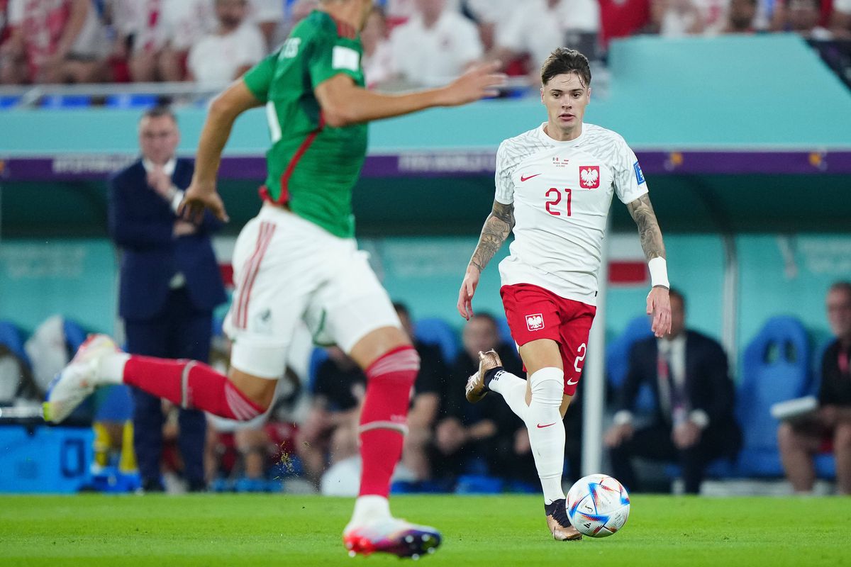 Fanii mexicani au creat cea mai spectaculoasă atmosferă de la CM 2022 » Trimișii GSP prezenți pe stadion, impresionați de publicul de la meciul cu Polonia