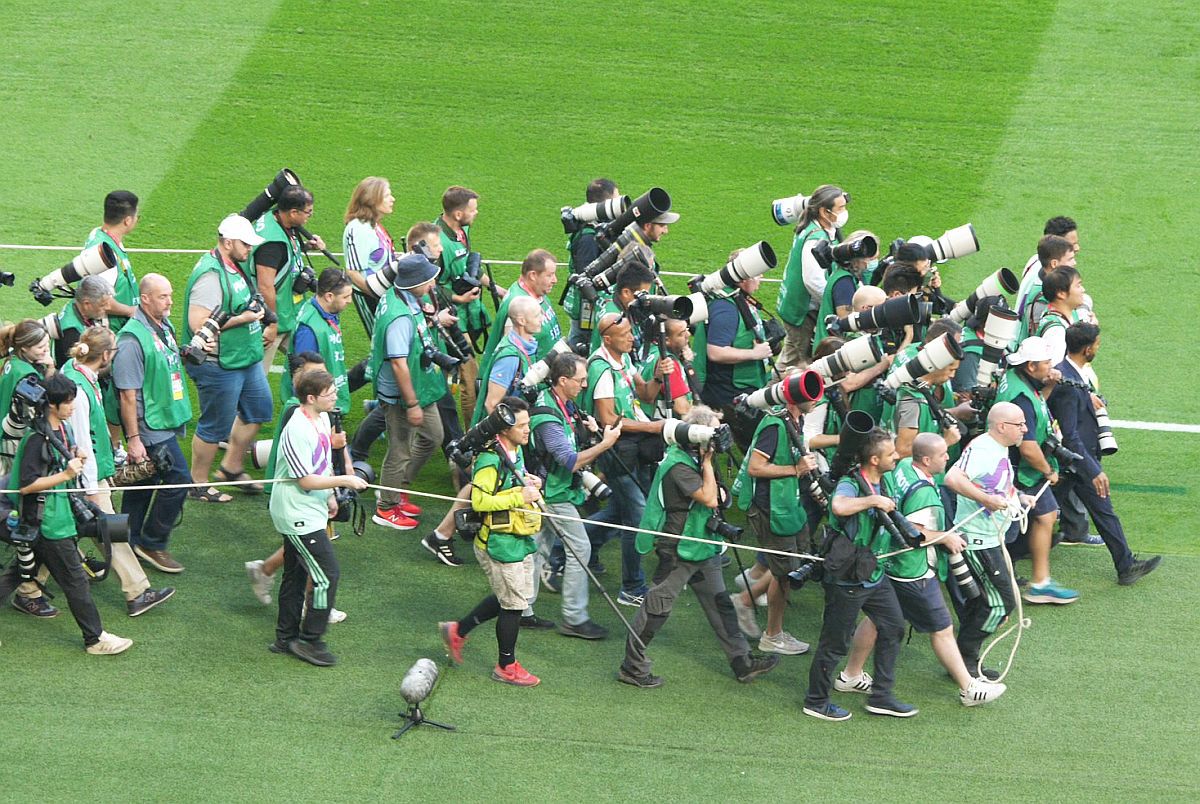 Atmosfera premergătoare meciului Anglia - Iran