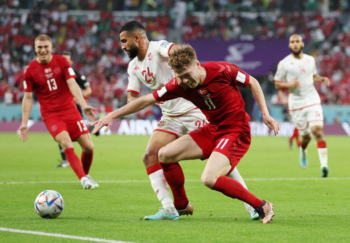 Primul 0-0 de la Campionatul Mondial » Chemat la monitorul VAR, arbitrul a refuzat să acorde penalty în prelungiri