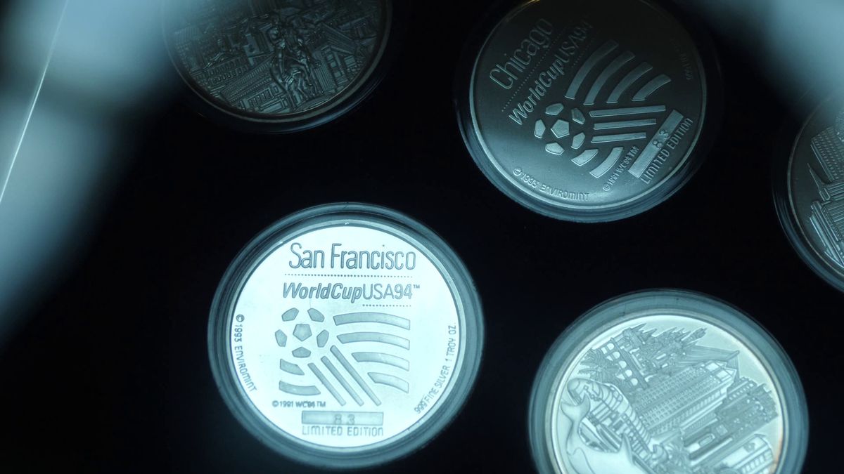 Incursiune în viața celui mai vechi club italian. Istoria titlului câștigat la comisii și revendicat de Lazio timp de un secol!