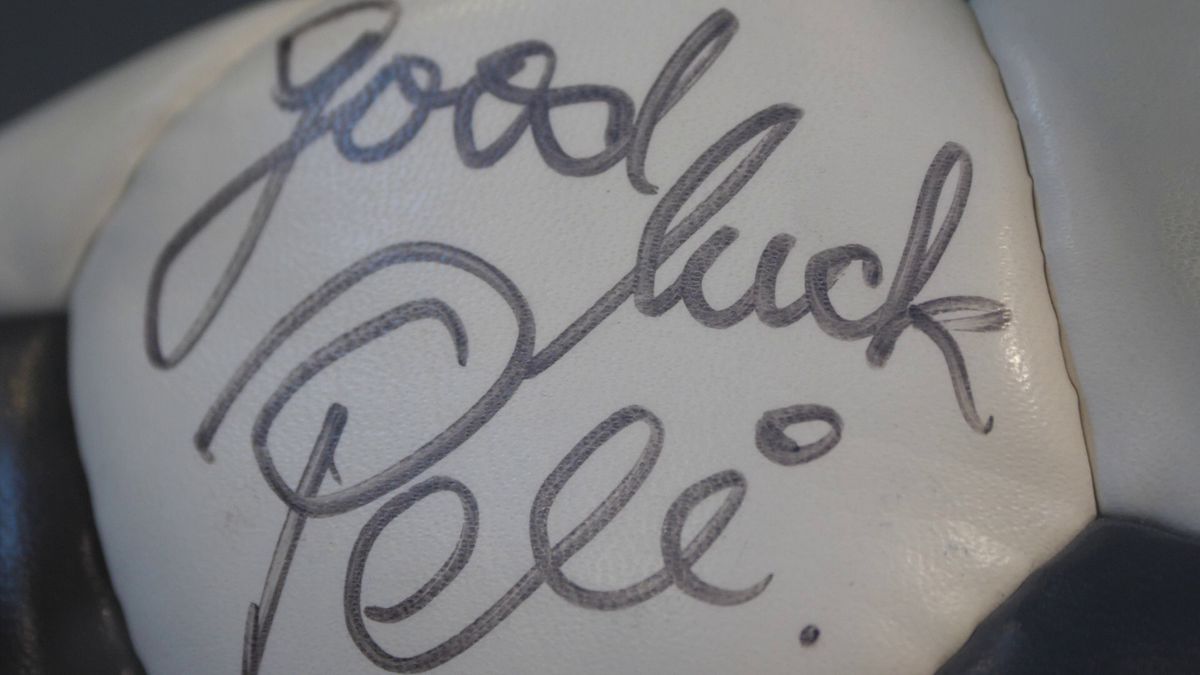 Incursiune în viața celui mai vechi club italian. Istoria titlului câștigat la comisii și revendicat de Lazio timp de un secol!