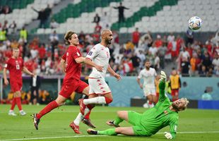 Primul 0-0 de la Campionatul Mondial » Chemat la monitorul VAR, arbitrul a refuzat să acorde penalty în prelungiri