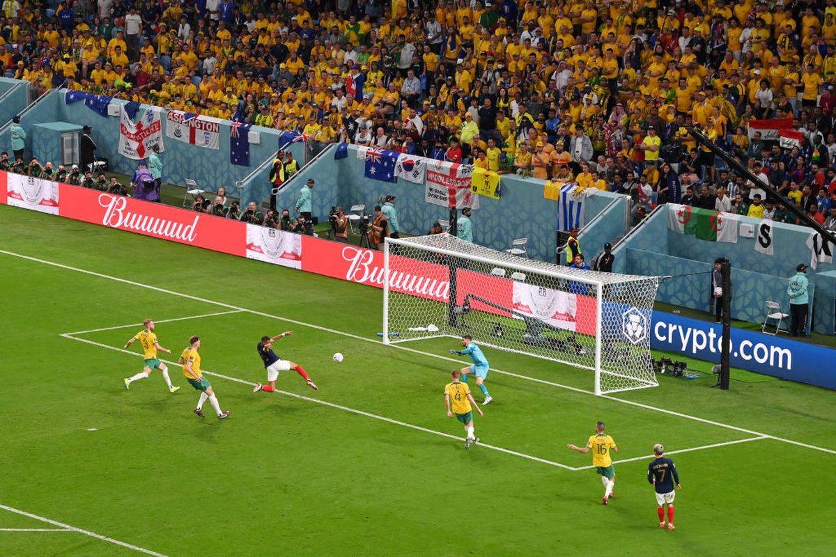 Mbappe a oferit ratarea Campionatului Mondial » Unde a trimis mingea de la doar 6 metri de poarta goală!