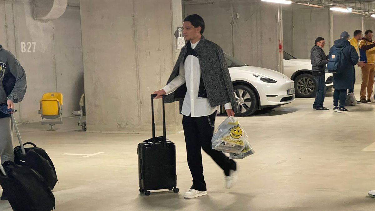 „De la Gică la Ianis” » Spaniolii au dedicat un articol familiei Hagi: „Fiul a imitat șutul cu piciorul stâng al tatălui împotriva Țării Galilor”