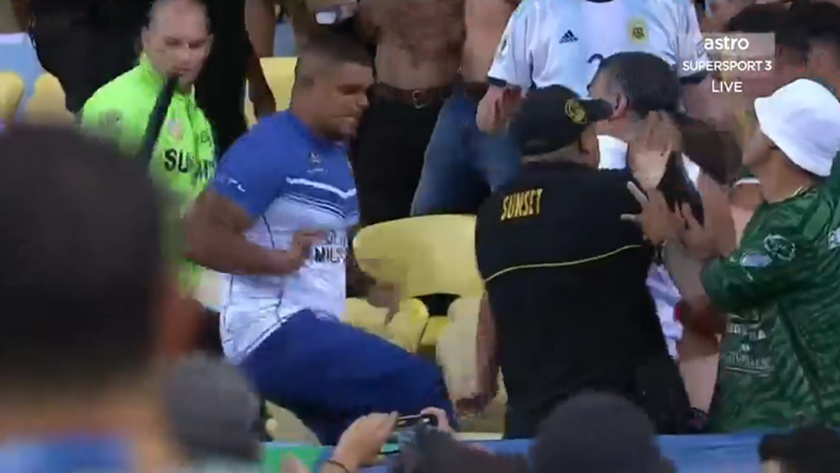 Scene violente la Brazilia - Argentina!