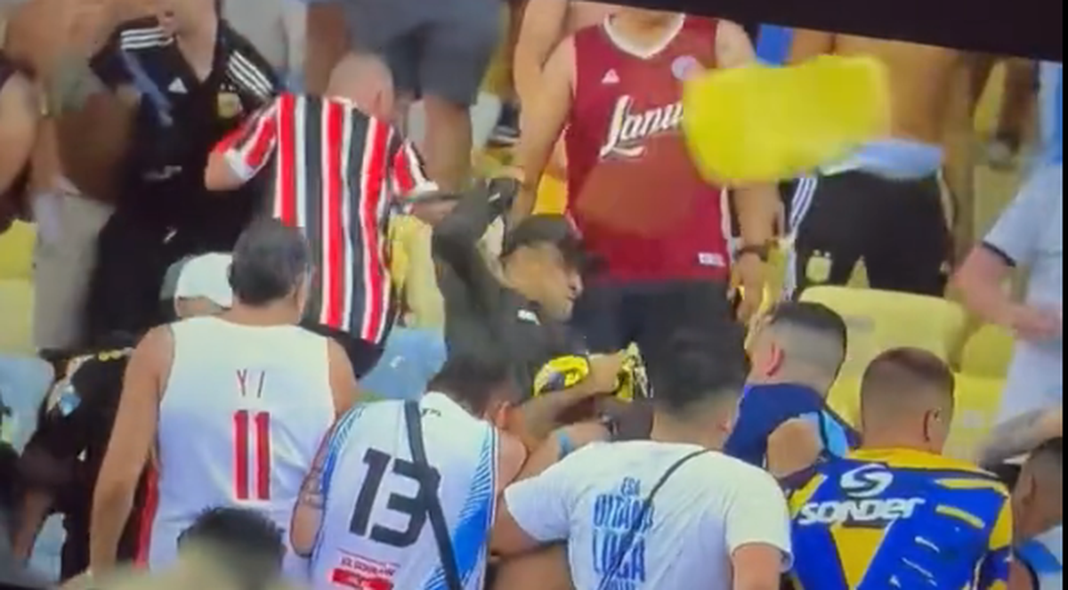 Scene violente la Brazilia - Argentina!