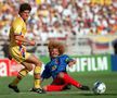 În duel cu columbianul Valderrama în România - Columbia (3-1)