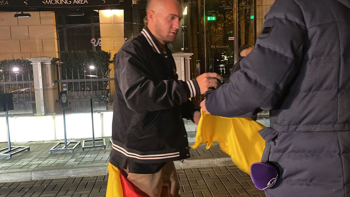 „Tricolorii” au petrecut după calificarea la EURO 2024