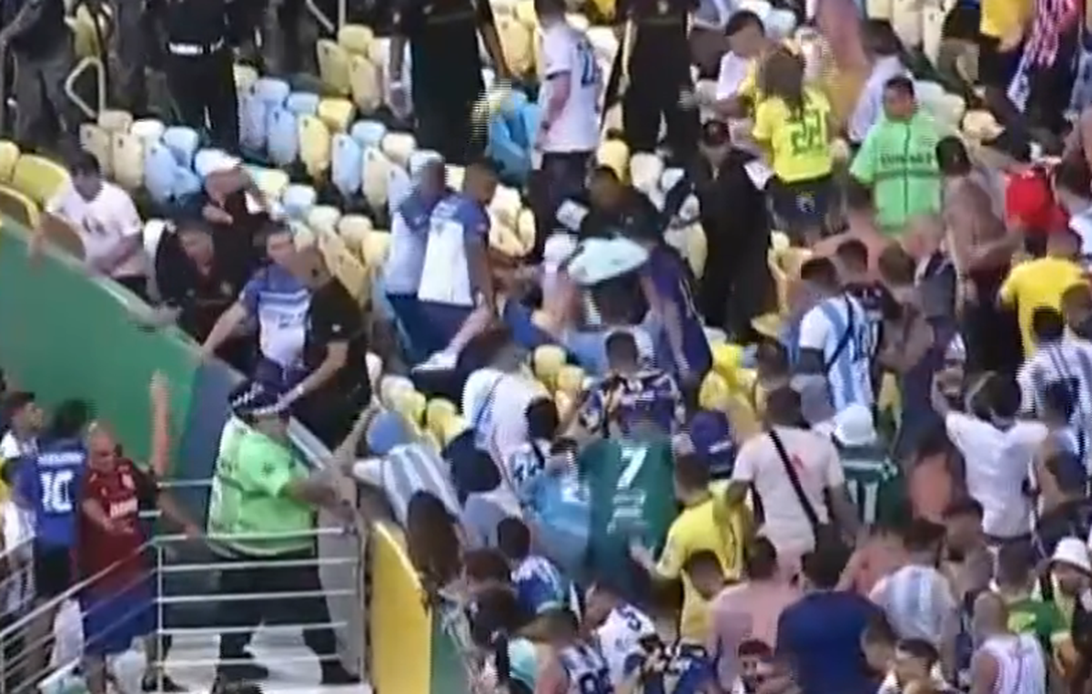 Scene violente la Brazilia - Argentina!